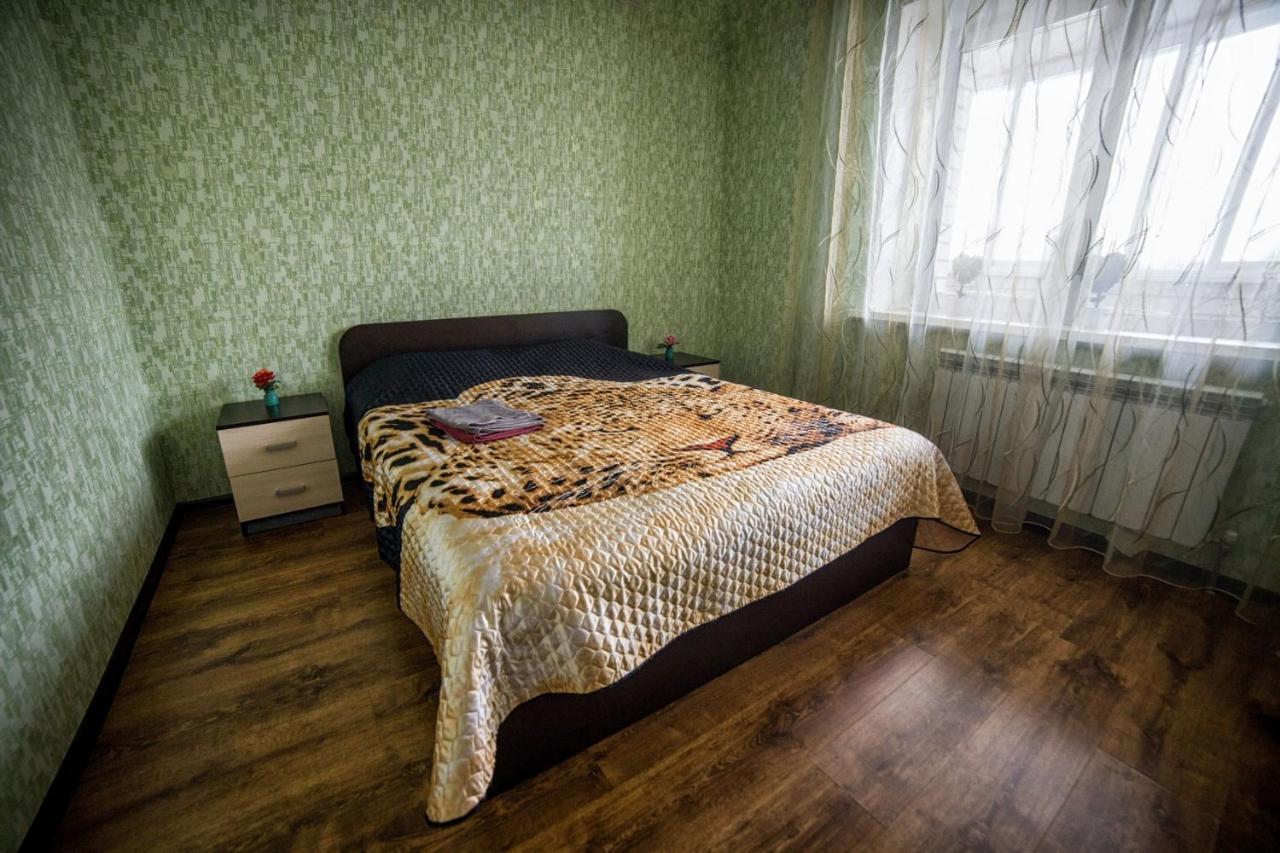 Apartment On Ak. Petrova 16 Smolensk Eksteriør billede